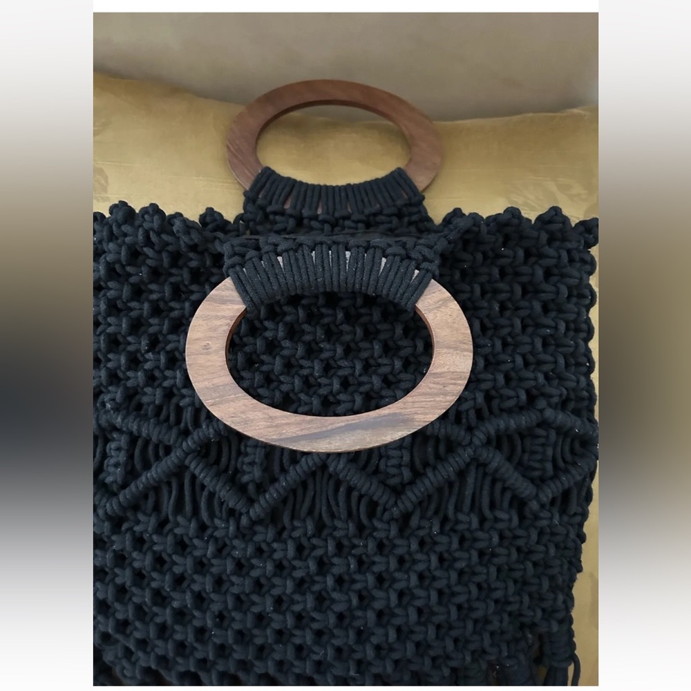 Danielle Nicole Macrame Crochet Fringe Wooden Han… - image 5